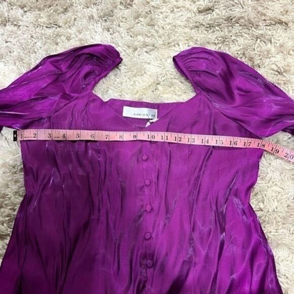NWT Adelyn Rae metallic blousesize small - Picture 14 of 16